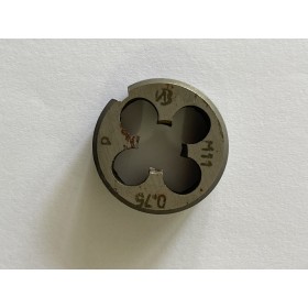 Плашка М 11x0,75мм для метрической резьбы 9ХС Плашка М 11x0,75мм для метрической резьбы 9ХС